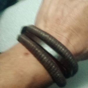 Brown leather bracelet